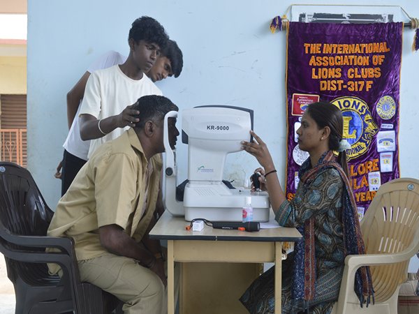 FREE EYE CHECK UP CAMP 2