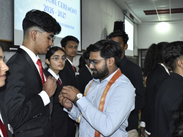 INVESTITURE CEREMONY_ LEADERS ASSUME RESPONSIBILITY10