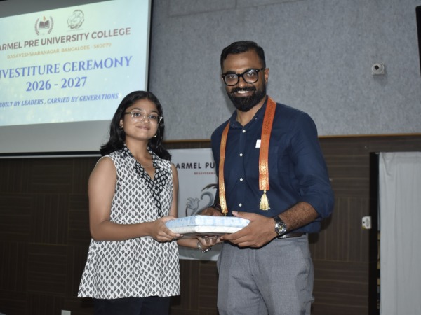 INVESTITURE CEREMONY_ LEADERS ASSUME RESPONSIBILITY8